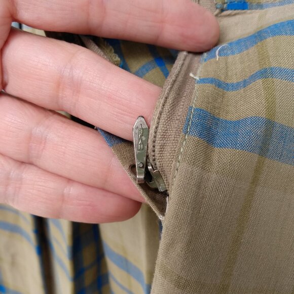 Vintage 50s Rockabilly Dress 41" Bust 33" Waist Khaki Blue Plaid Lightweight - Picture 12 of 12